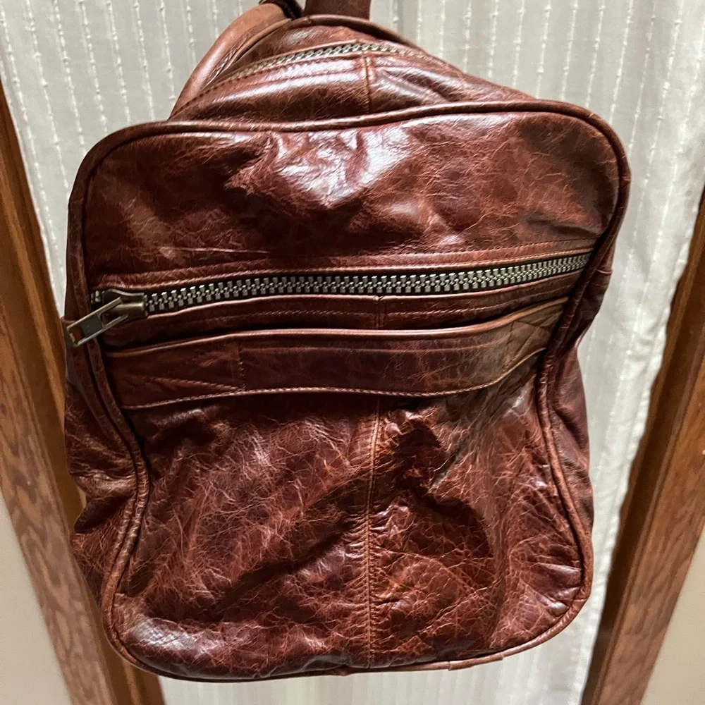 Handcrafted Leather With Zippered Compartments Traveling Duffel Bag Size XL